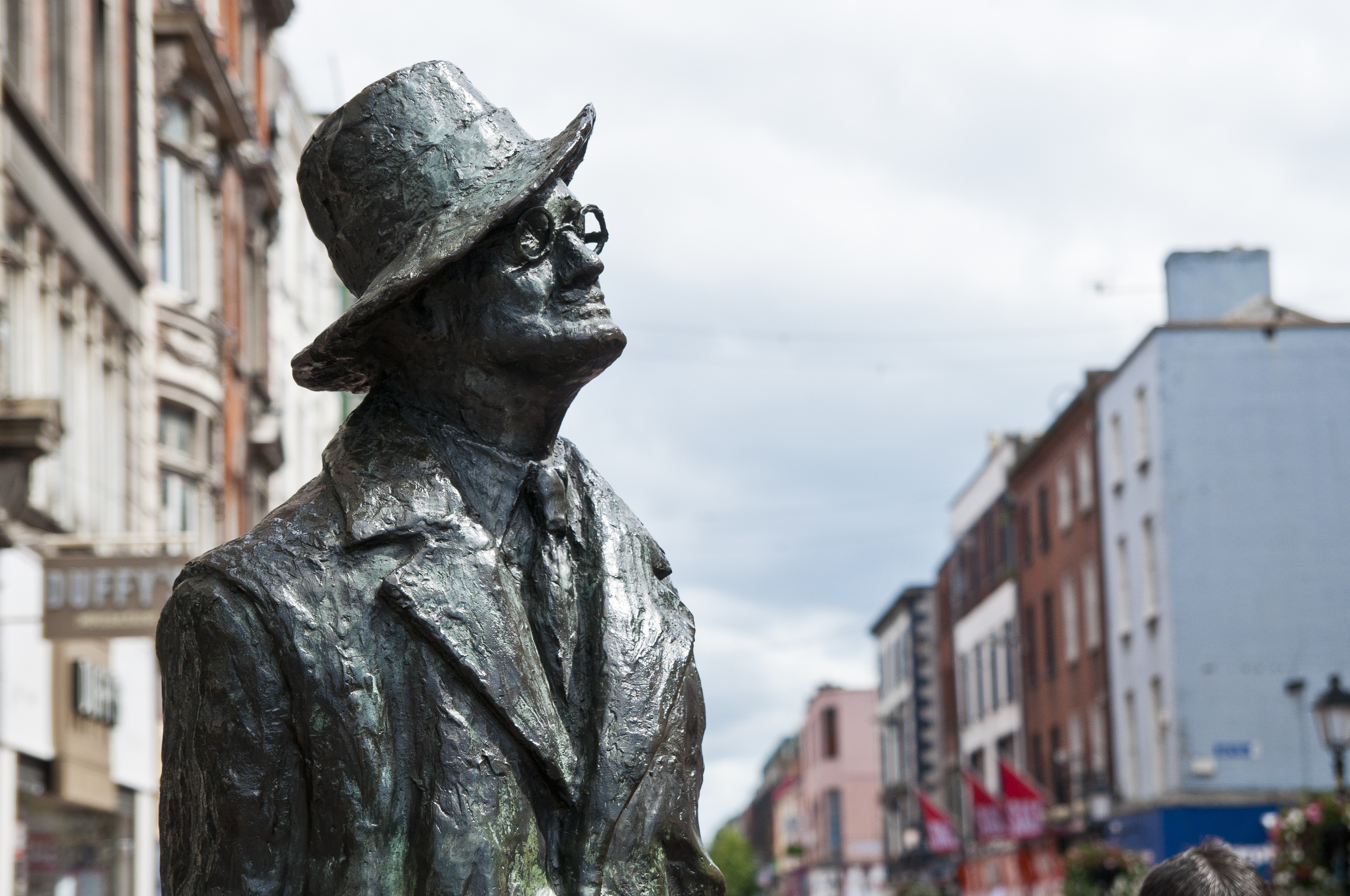 5 Famous Irish Writers to Read this St. Patrick's Day