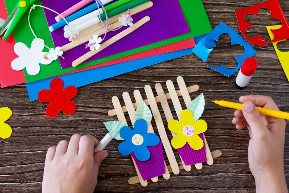 Kids Summer Crafts - Popsicle Stick Picket Fence Garden Craft